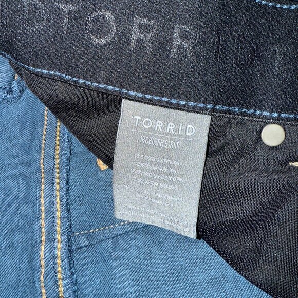 TORRID Bobmshell Premiere Skinny Jean - Picture 5 of 7